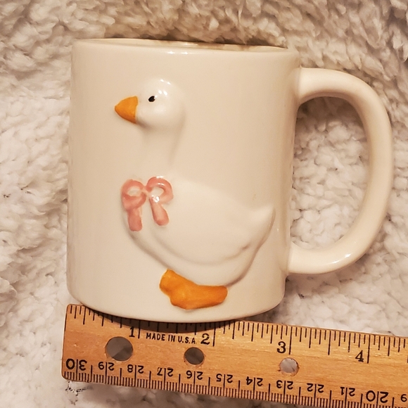Vintage OTAGIRI 3D GOOSE DUCK Pink Bow 8oz MUG Embossed Stoneware Cottagecore - Picture 7 of 7